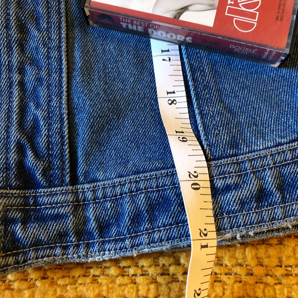 Unique Buttonless Jean Jacket - image 8